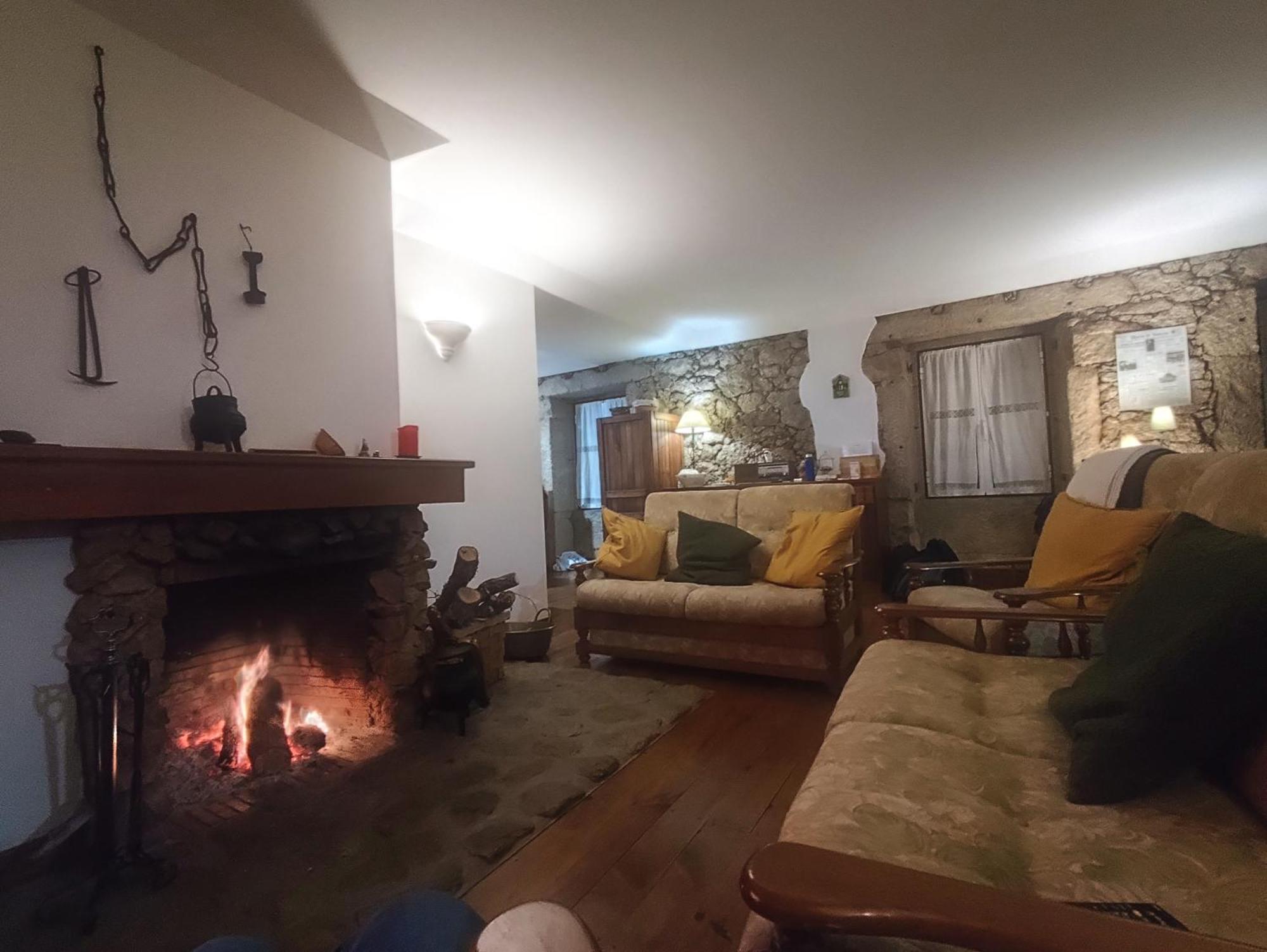 Pero Viseu Casa Na Aldeia - Entre Fundao E Covilha 빌라 외부 사진